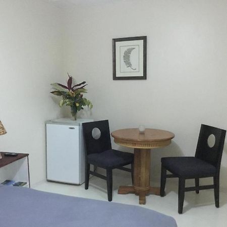 Harbour Vista Inn Кастрі Екстер'єр фото